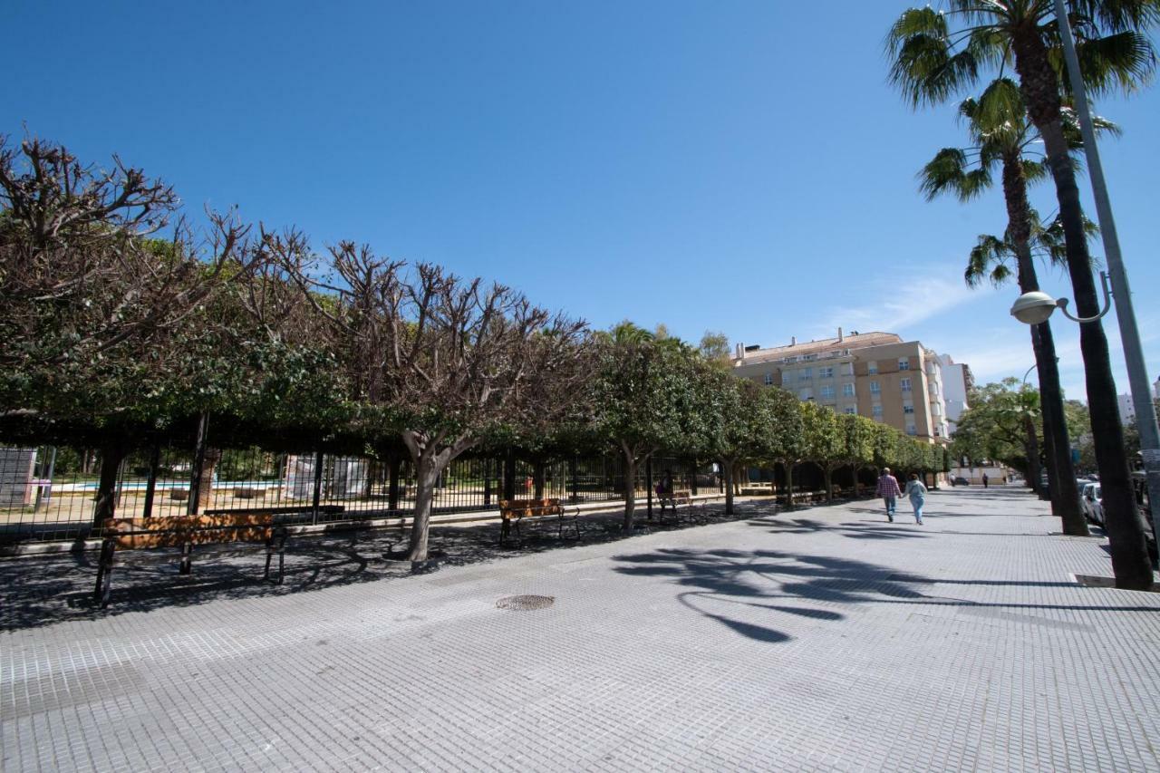 Apartamentos Las Huertas Cádiz Exterior foto